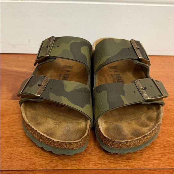 Birkenstock Women’s Arizona Desert soil Camo Green Size 38 7.5 - Picture 1 of 7